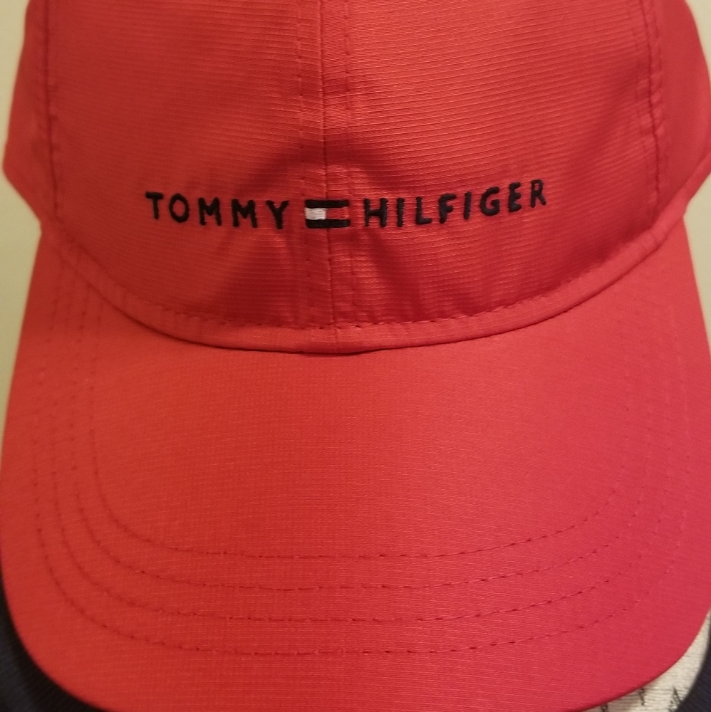 Tommy Hilfiger cap